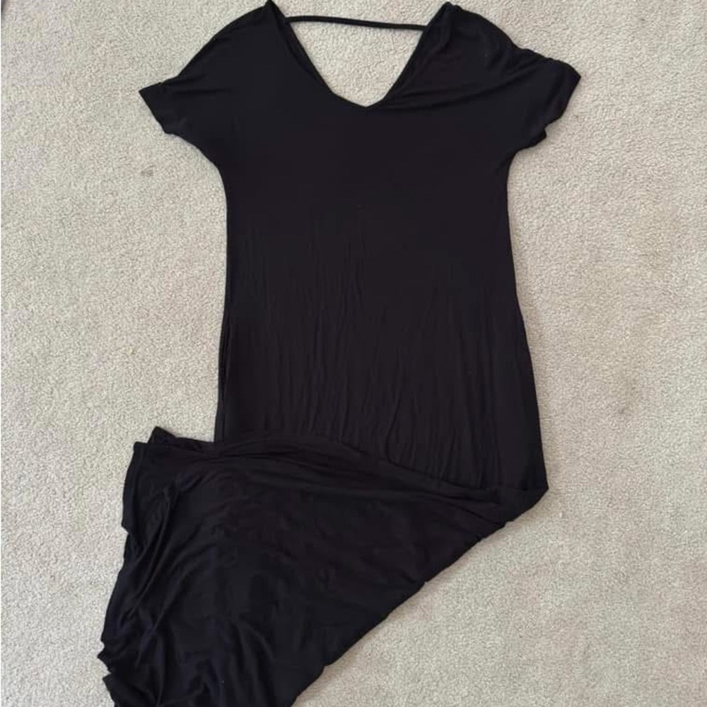 SHEIN Elegant Black V-Neck Dress